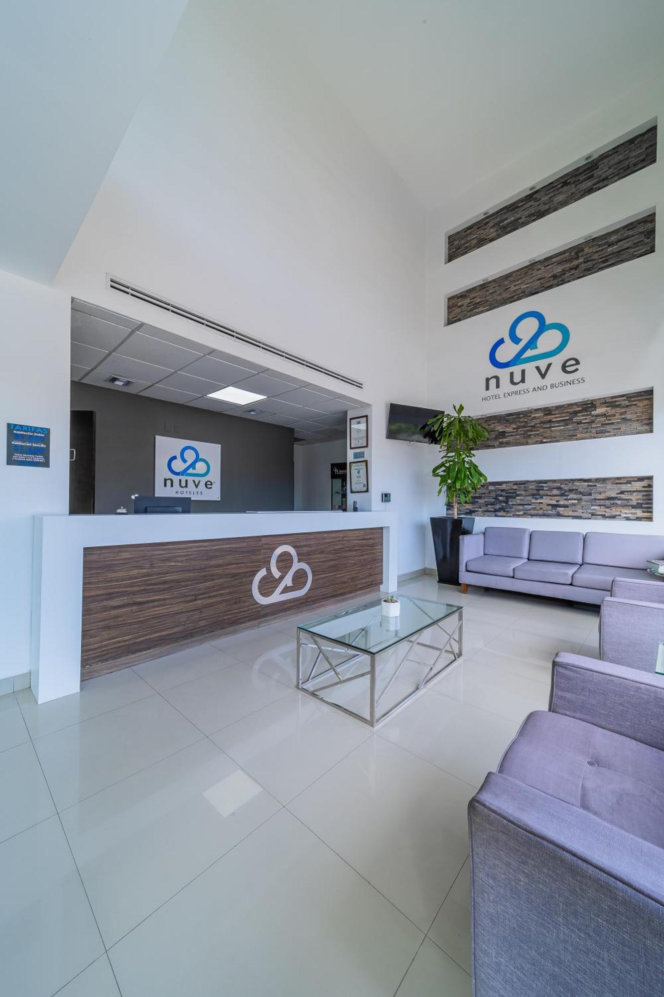 Nuve Hotell Torreón Exteriör bild
