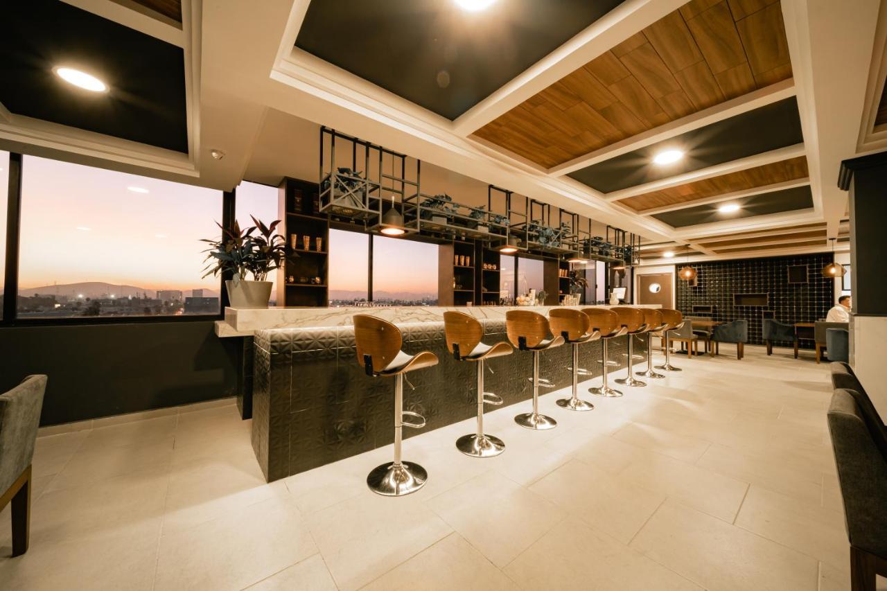 Nuve Hotell Torreón Exteriör bild